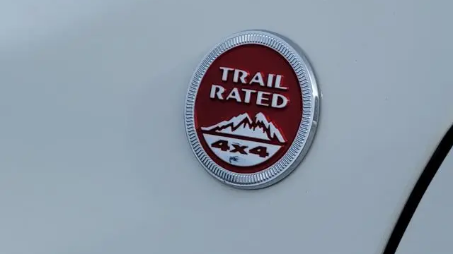 2023 Jeep Renegade Trailhawk