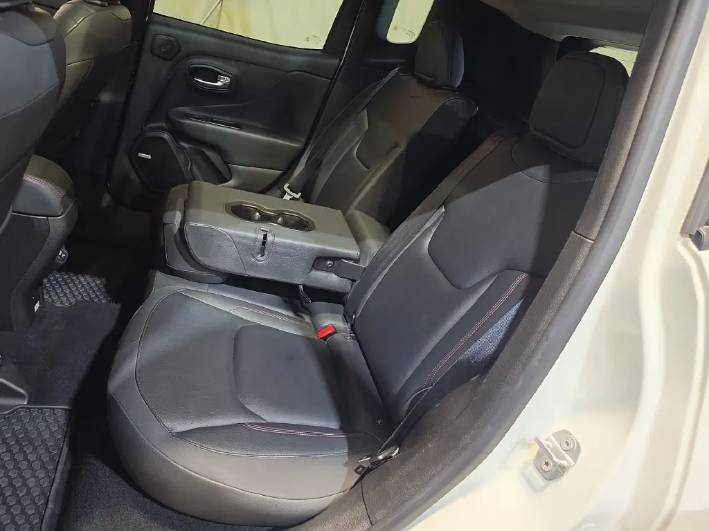 2021 Jeep Renegade - $18,692