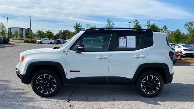 2023 Jeep Renegade Trailhawk