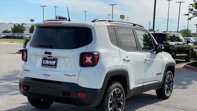 2023 Jeep Renegade Trailhawk