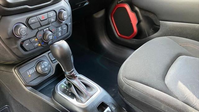 2023 Jeep Renegade Trailhawk