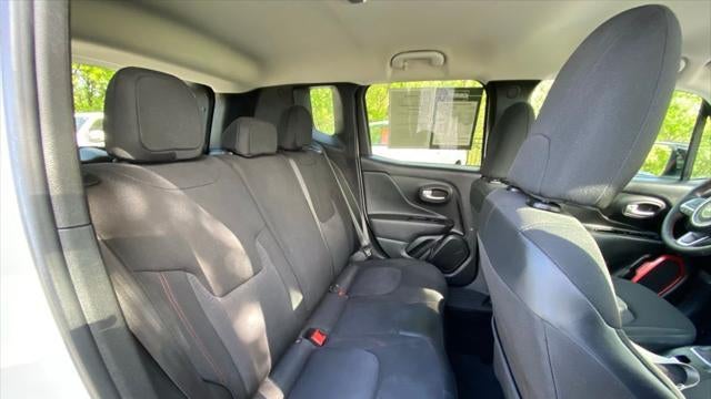 2023 Jeep Renegade Trailhawk