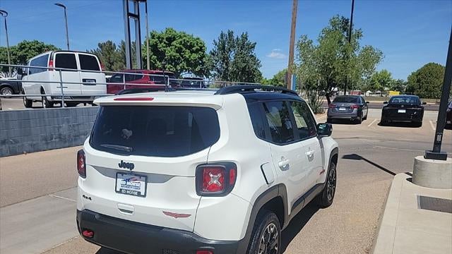 2023 Jeep Renegade Trailhawk