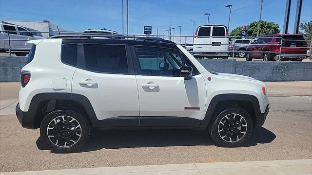 2023 Jeep Renegade Trailhawk