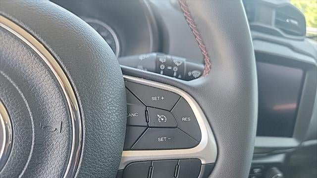 2023 Jeep Renegade Trailhawk