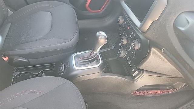 2023 Jeep Renegade Trailhawk