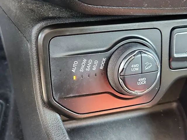 2022 Jeep Renegade - $18,794
