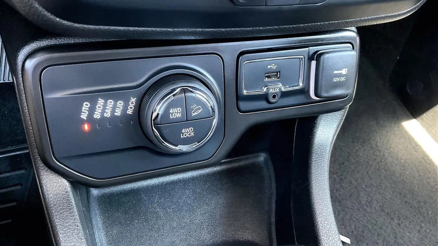 2023 Jeep Renegade Trailhawk