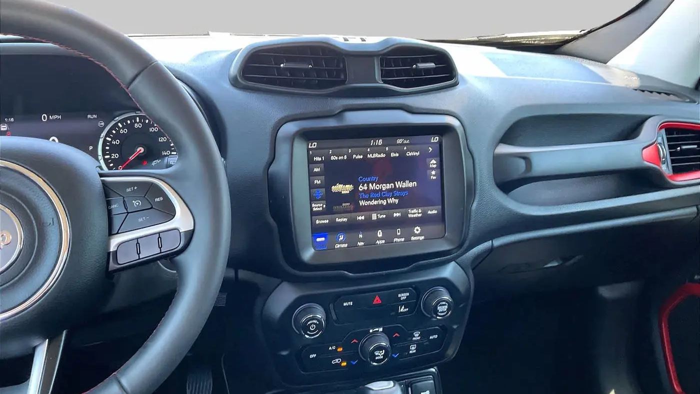 2023 Jeep Renegade Trailhawk