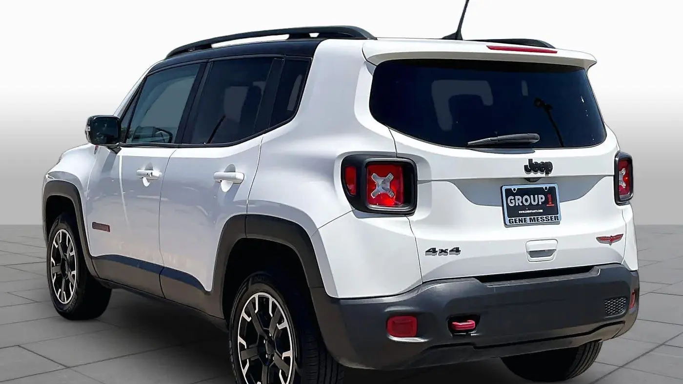2023 Jeep Renegade Trailhawk