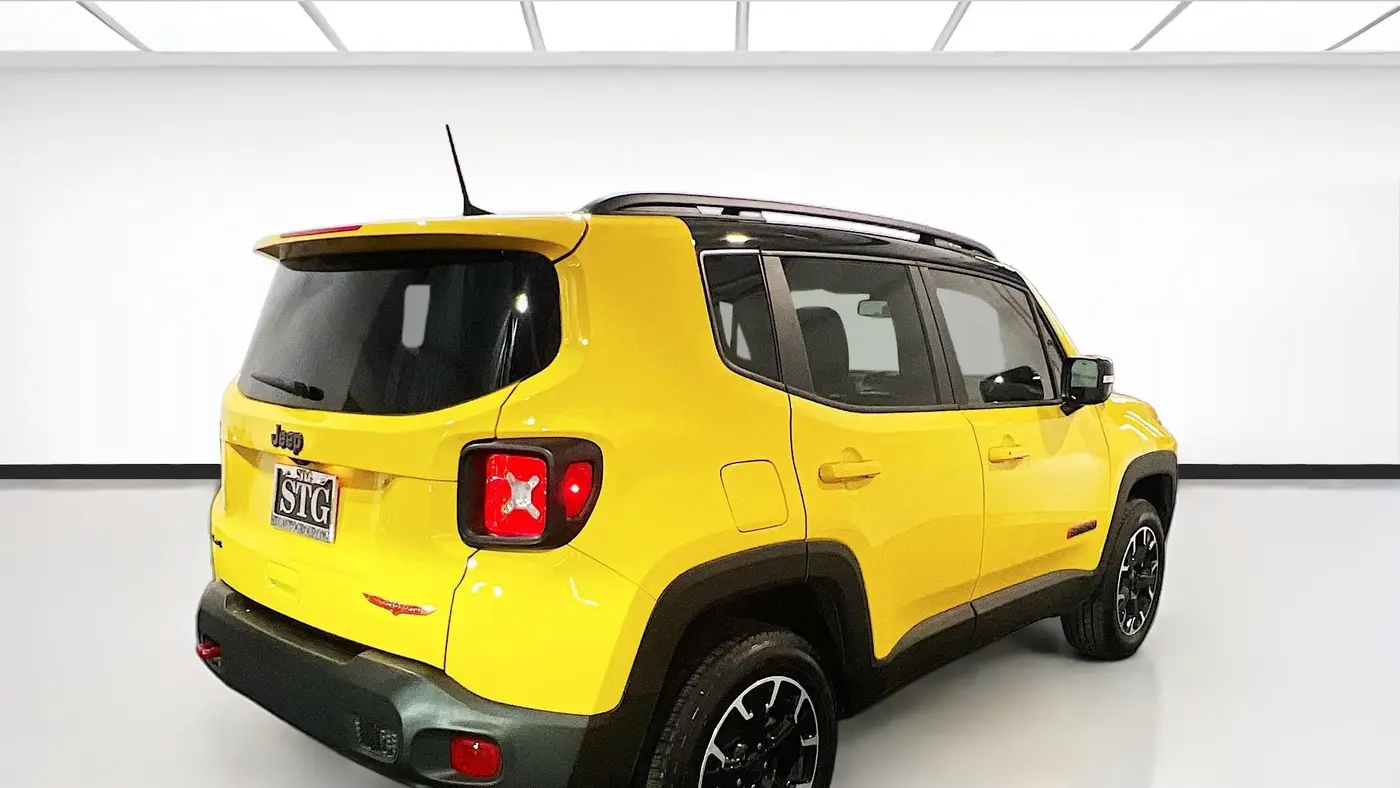 2023 Jeep Renegade Trailhawk