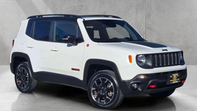 Preowned 2023 Jeep Renegade Trailhawk for Sale