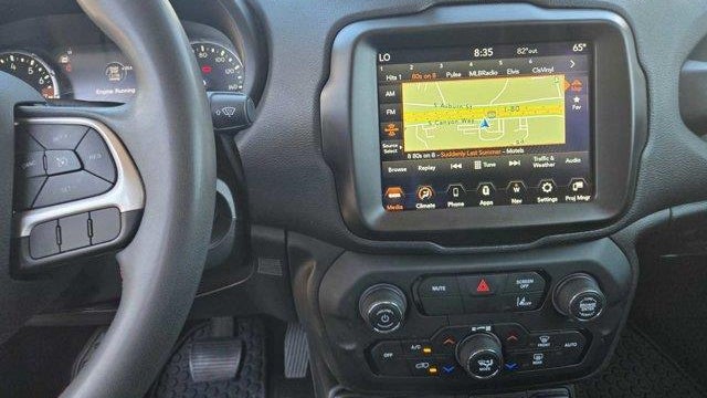 2023 Jeep Renegade Trailhawk