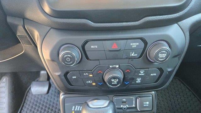 2023 Jeep Renegade Trailhawk
