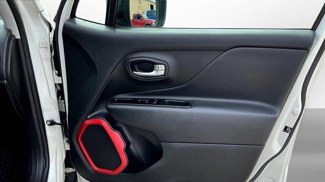 2022 Jeep Renegade Trailhawk