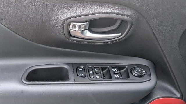 2022 Jeep Renegade Trailhawk