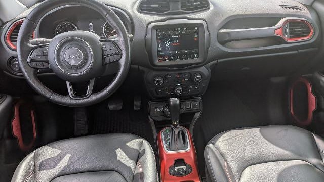 2022 Jeep Renegade Trailhawk
