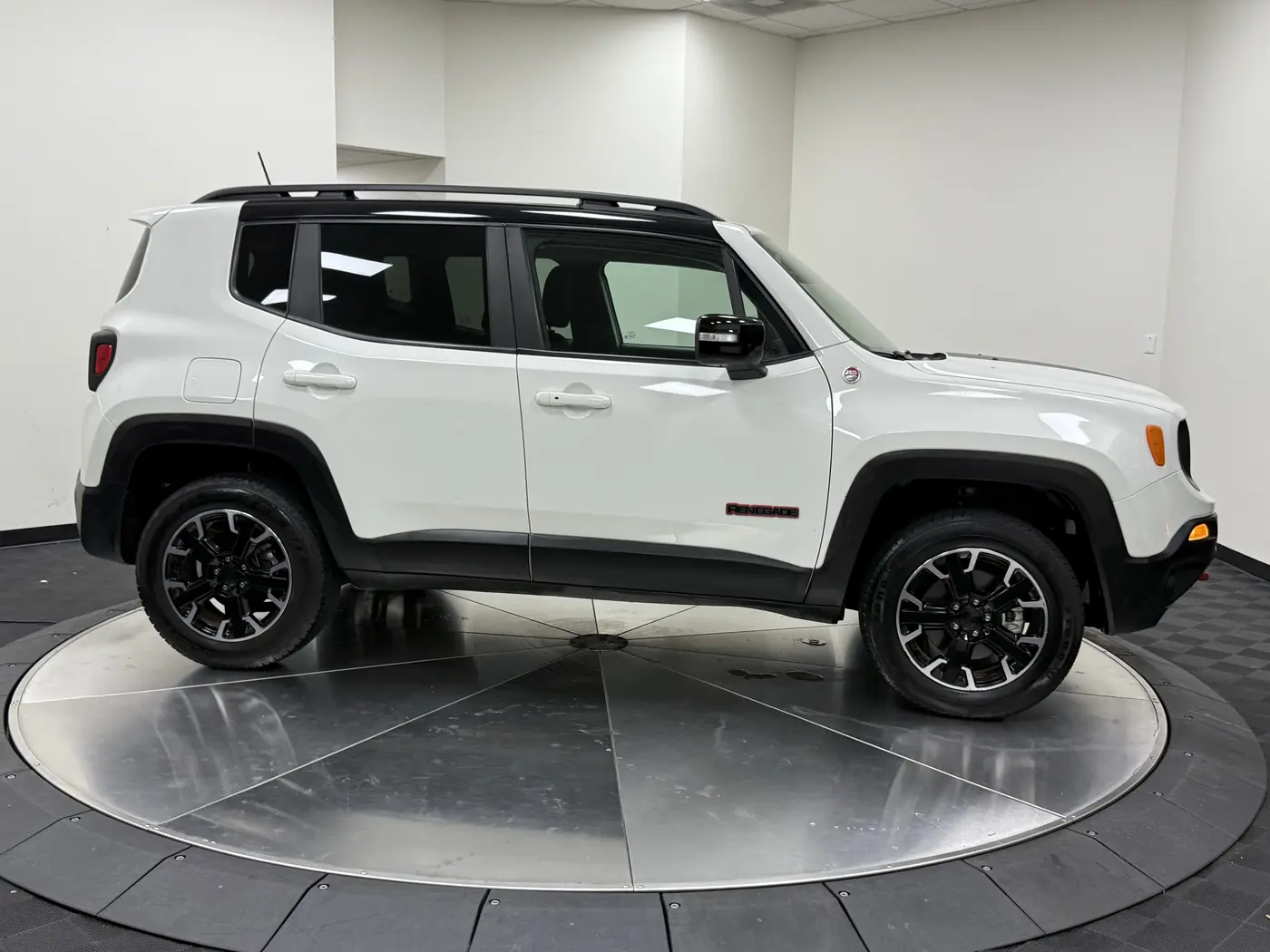 2023 Jeep Renegade - $18,995
