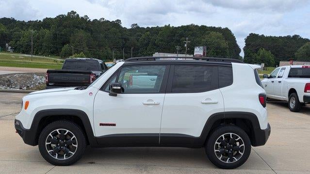 2023 Jeep Renegade Trailhawk