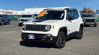 2023 Jeep Renegade with Alpine White Clearcoat Exterior