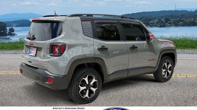 2021 Jeep Renegade Trailhawk