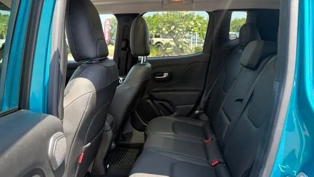 2022 Jeep Renegade Trailhawk