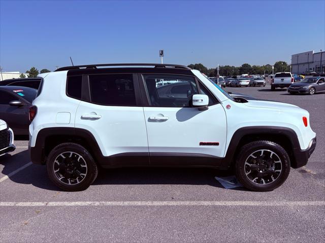 2023 Jeep Renegade - $22,000