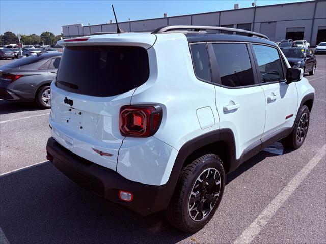 2023 Jeep Renegade - $22,000