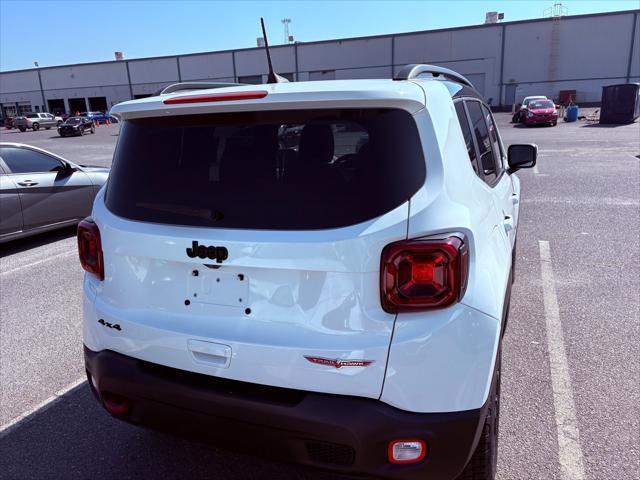 2023 Jeep Renegade - $22,000