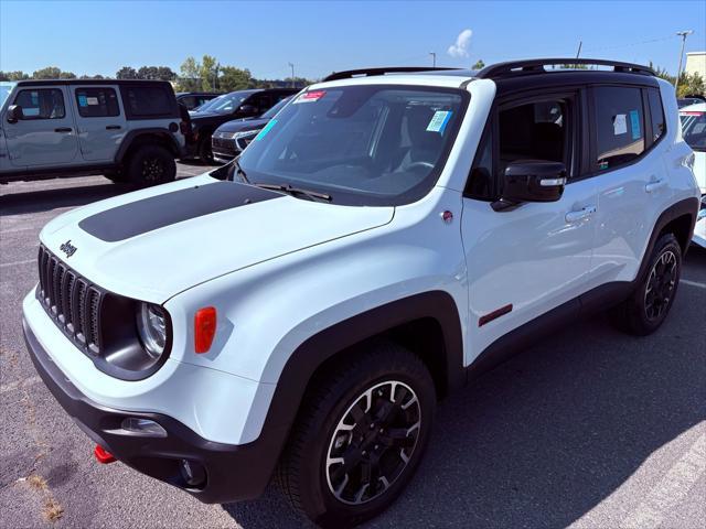 2023 Jeep Renegade - $22,000