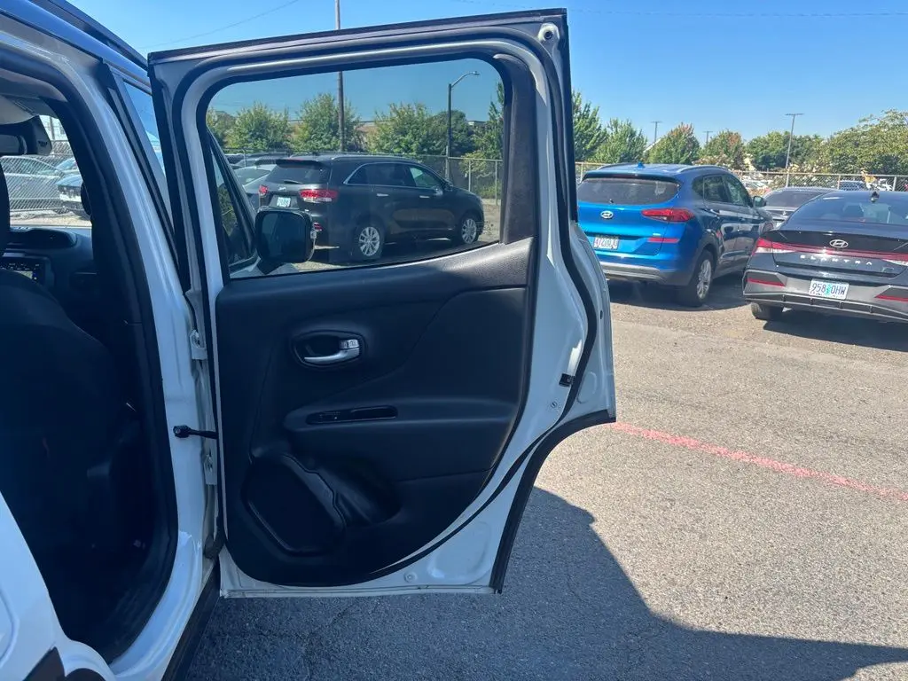 2023 Jeep Renegade - $17,690