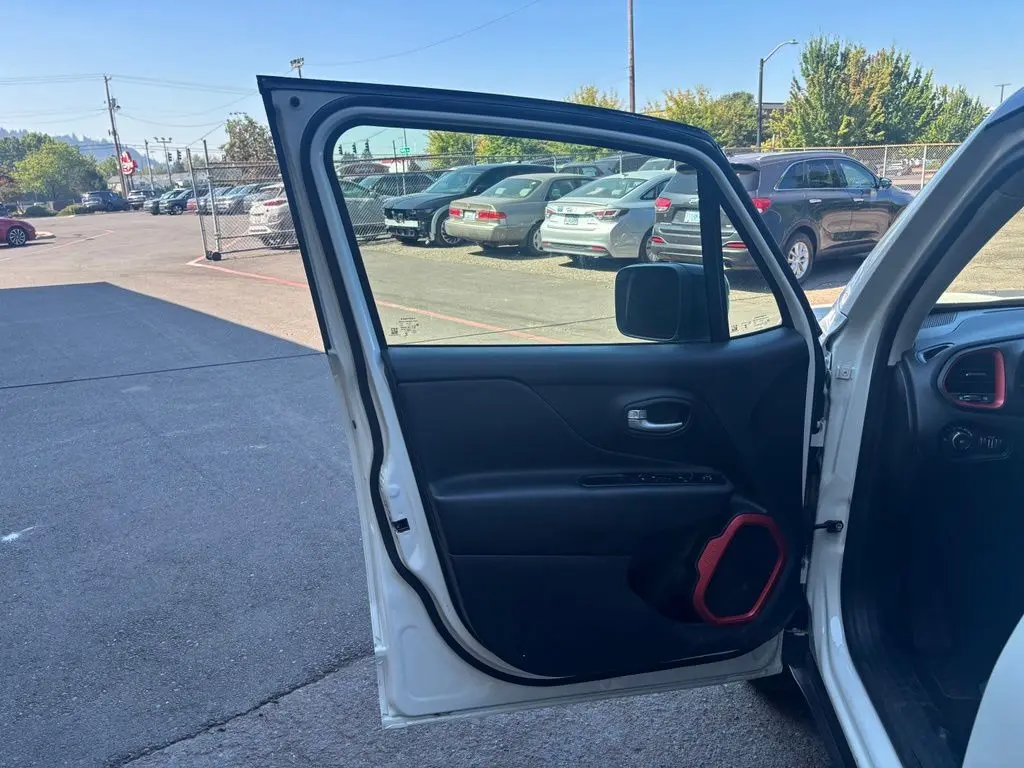 2023 Jeep Renegade - $17,690