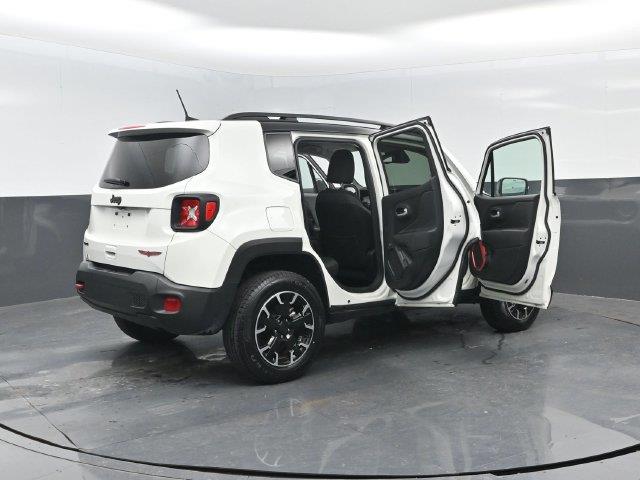 2023 Jeep Renegade - $19,500