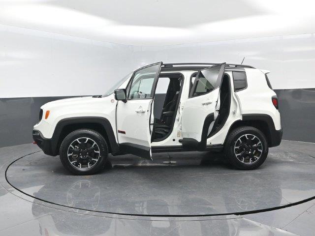 2023 Jeep Renegade - $19,500