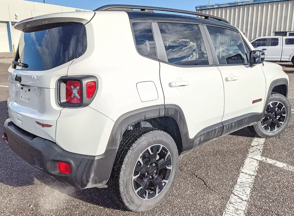 2023 Jeep Renegade - $23,932