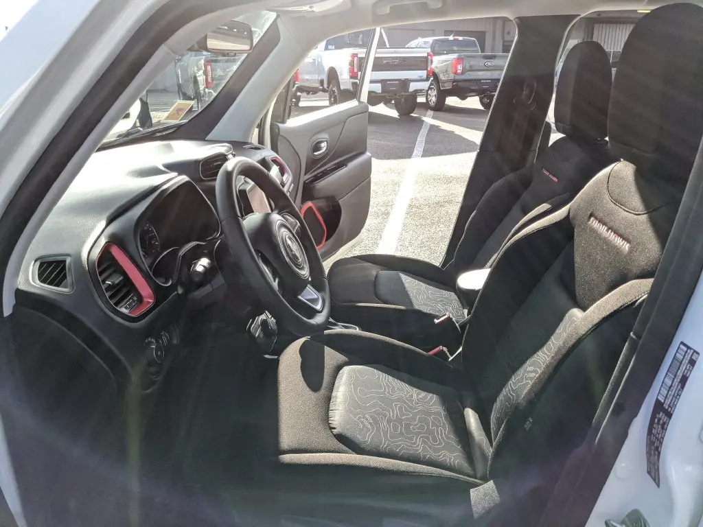 2023 Jeep Renegade - $23,932