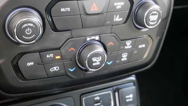 2023 Jeep Renegade Limited