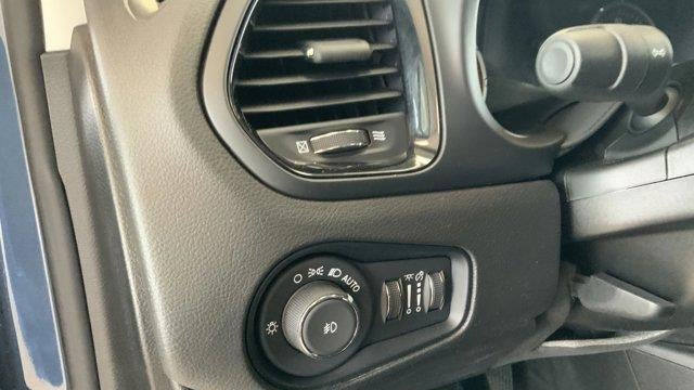 2023 Jeep Renegade Altitude
