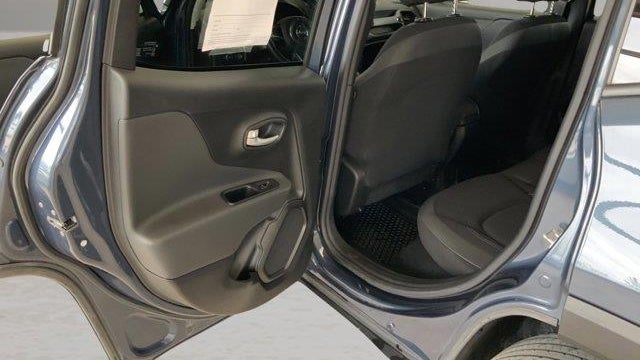 2023 Jeep Renegade Altitude
