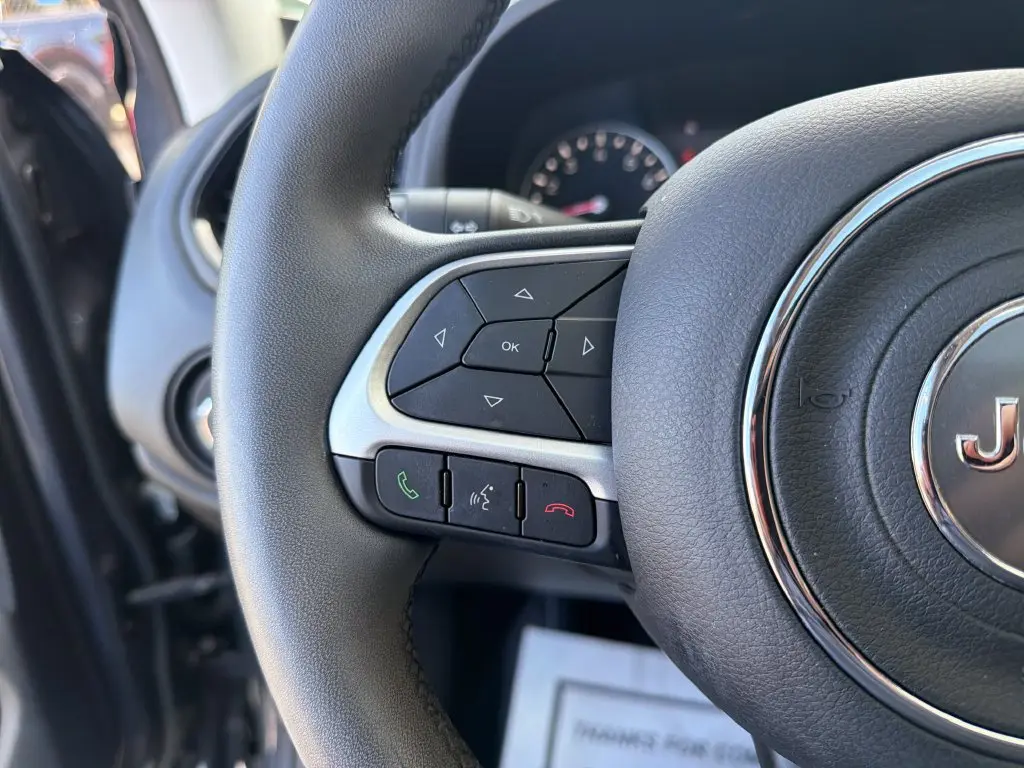 2023 Jeep Renegade - $19,000