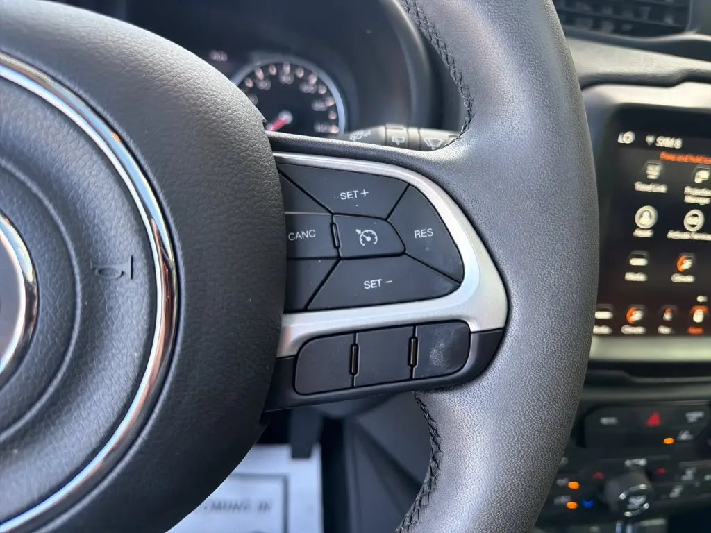 2023 Jeep Renegade - $19,000