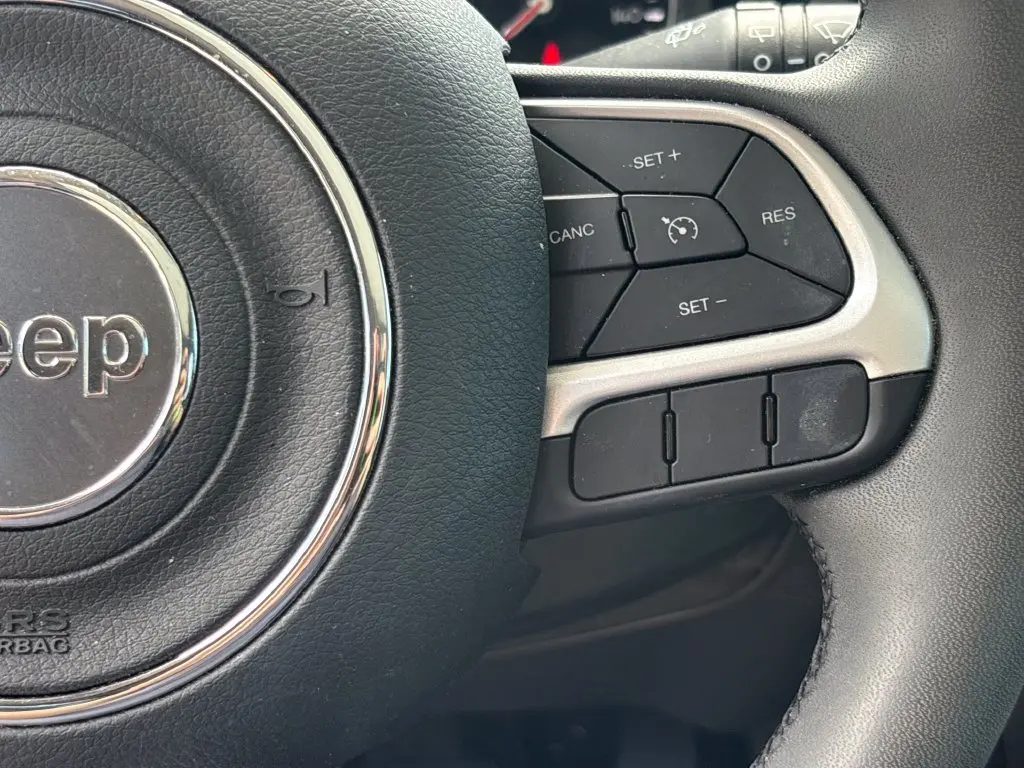 2023 Jeep Renegade - $19,000
