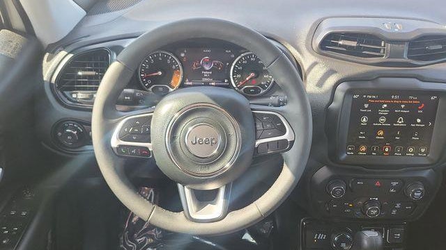 2023 Jeep Renegade Altitude