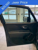 2022 Renegade Thumbnail 3