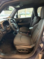 2022 Renegade Thumbnail 5