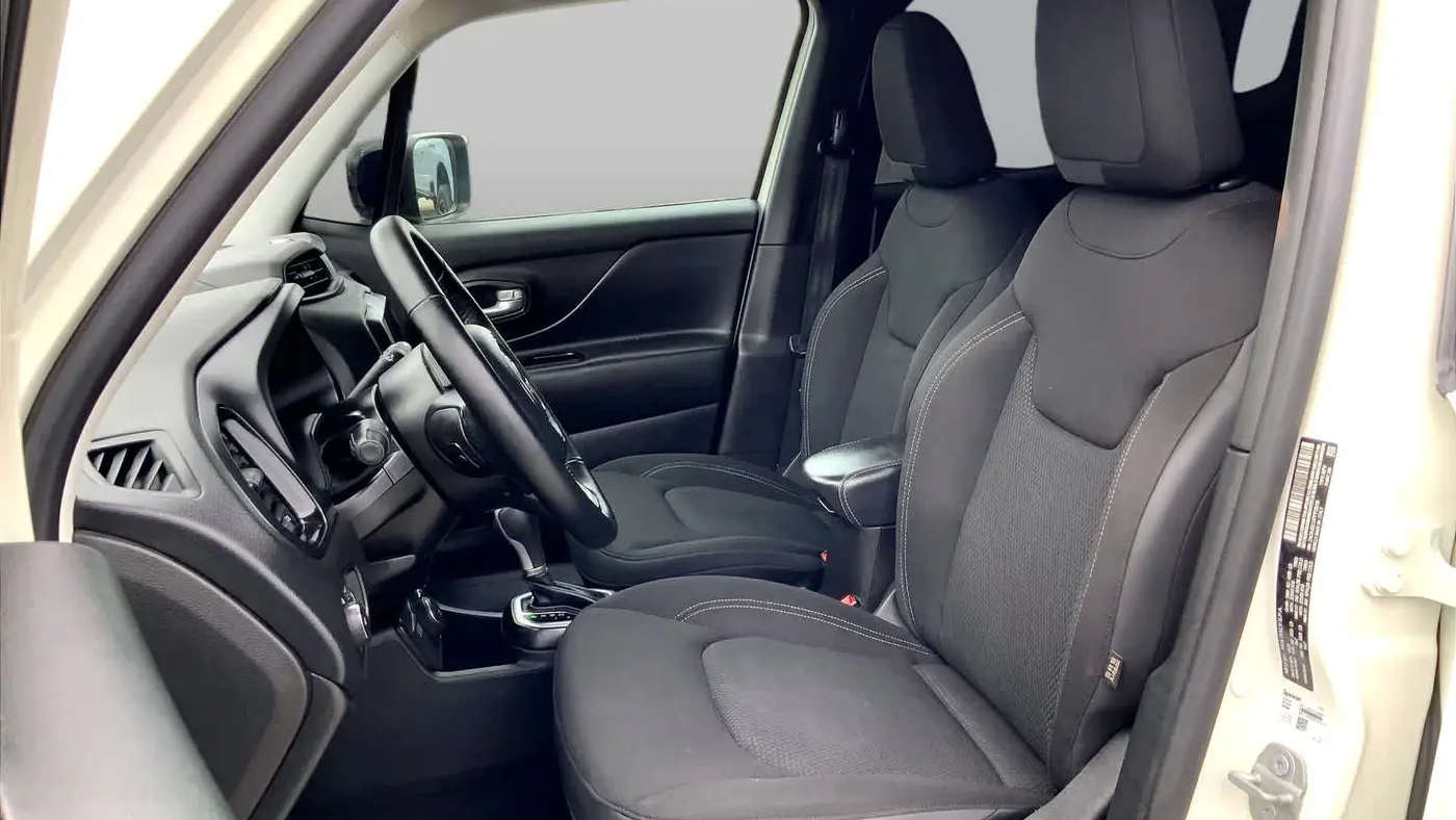 2023 Jeep Renegade Altitude