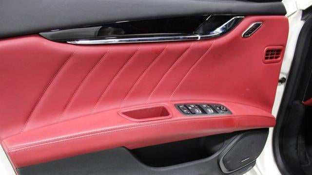 2022 Maserati Quattroporte Modena