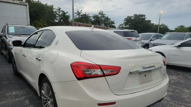 2015 Maserati Ghibli Base