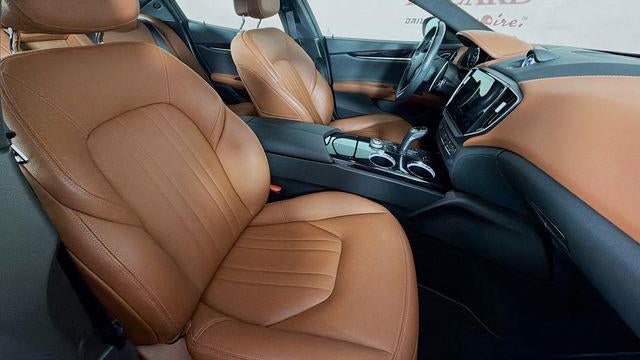 2023 Maserati Ghibli Modena Q4