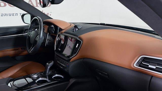 2023 Maserati Ghibli Modena Q4